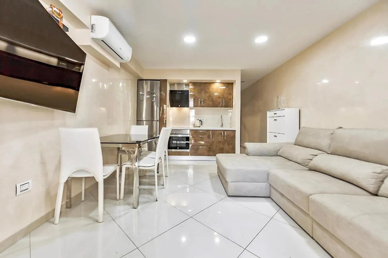 217 Elegant Vina Del Mar Pool View, Parking, Ac Apartment Playa de las Americas   Playa de las Americas (Tenerife)