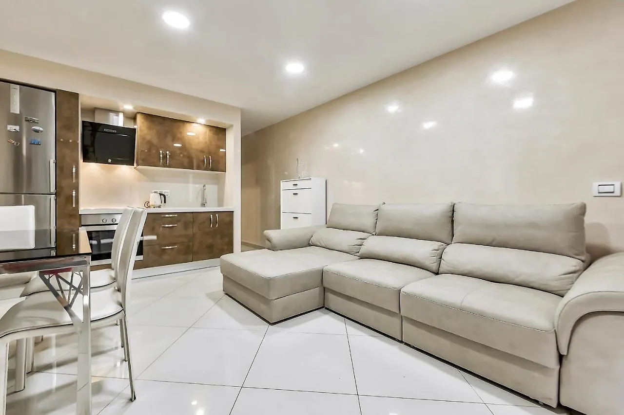 217 Elegant Vina Del Mar Pool View, Parking, Ac Apartment Playa de las Americas
