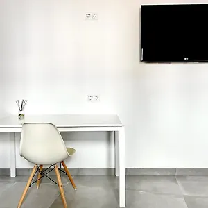 https://easy-nerja-house.1costadelsol.com