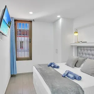 Charming Las Americas, Terrace, Fiber, Pool Apartment