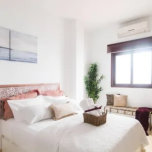 https://compas-suite-apartament.hotelsinnerja.org